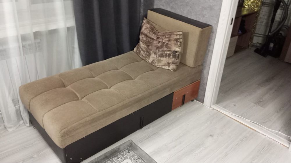 Продам диван в хорошем состоянии