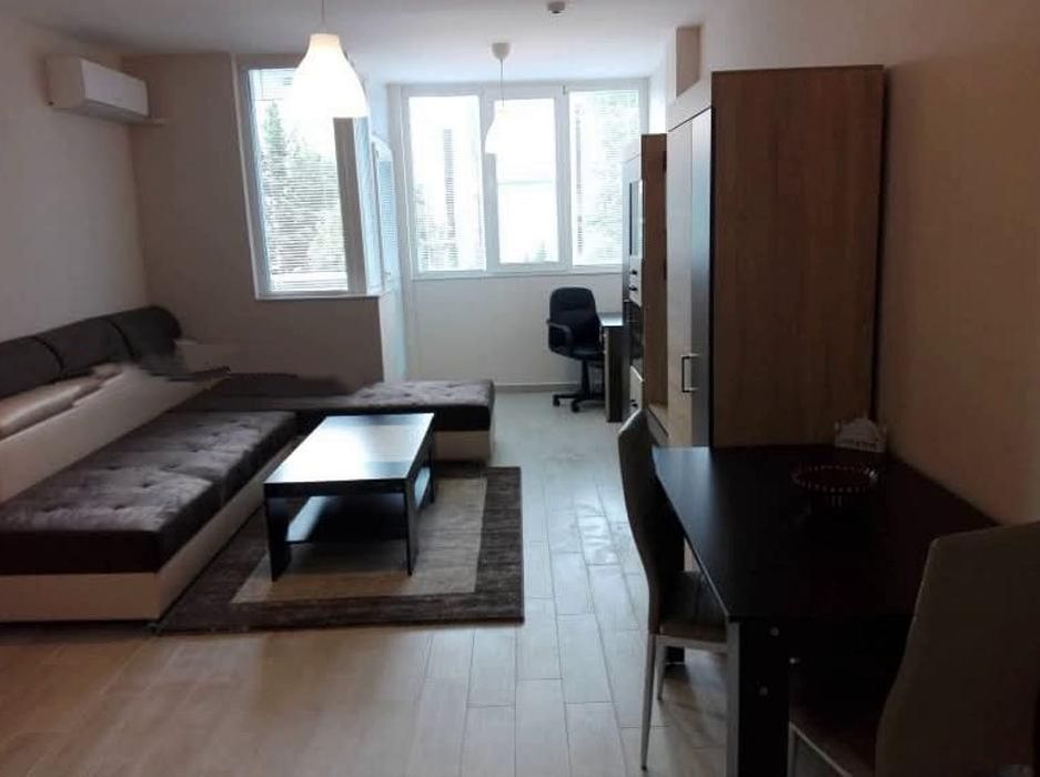 Дава се под наем Едностаен апартамент в София, Студентски град - 47 кв.м за 350 € - Снимка #1