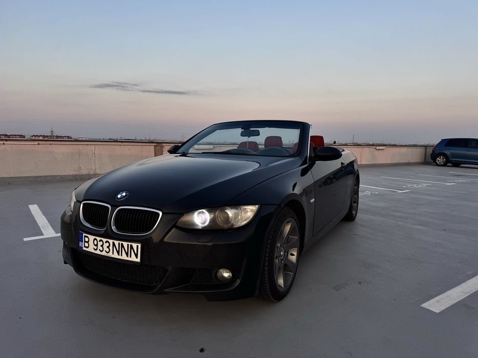 BMW Seria 3 E93 // Pachet M // Decapotabilă // Interior Coral red // Bi-Xenon // Navi Mare //