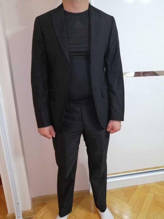 Костюм Bitsiani като нов