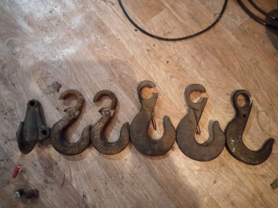 Крюк, продам крюк