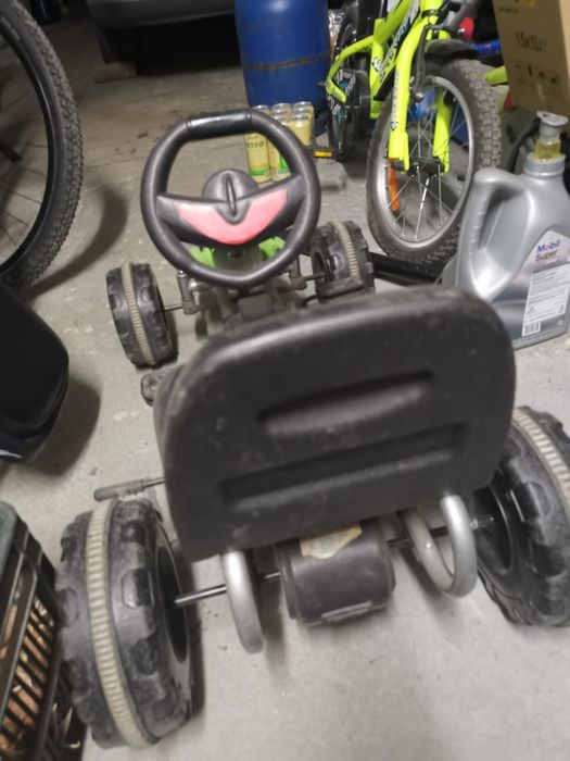 Детско бъги с педали