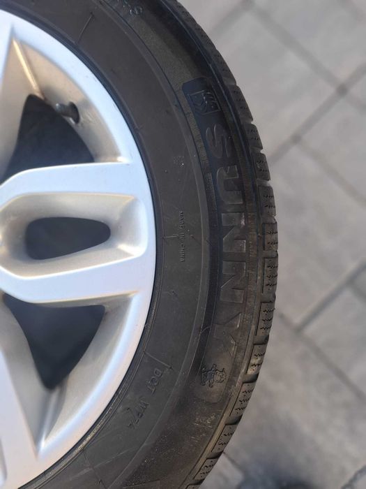 Jante BMW cu anvelope 225 60 17