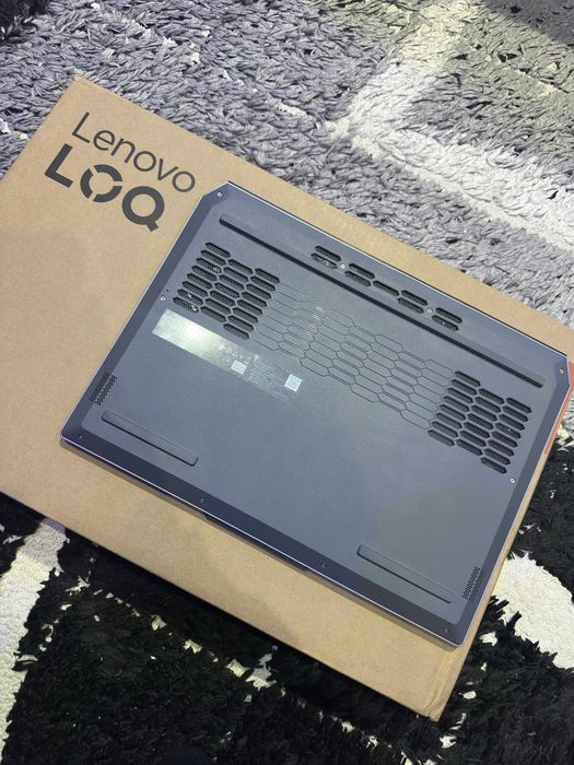 Продавам лаптоп Lenovo LOQ 15ARP9.