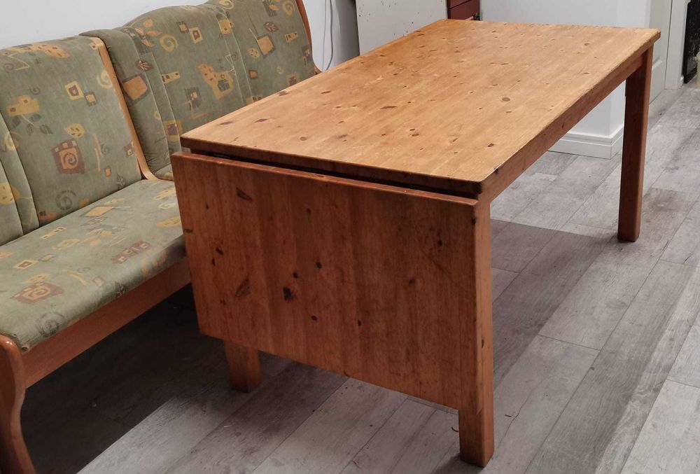 MASA extesibila lemn ; BANCHETA bucatarie .