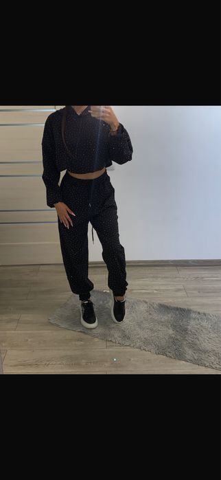 Trening dama cu strasuri