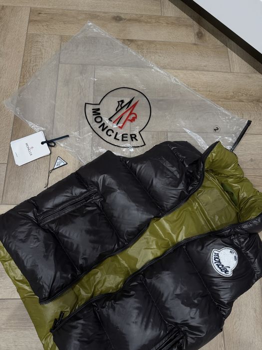 Безрукавка moncler