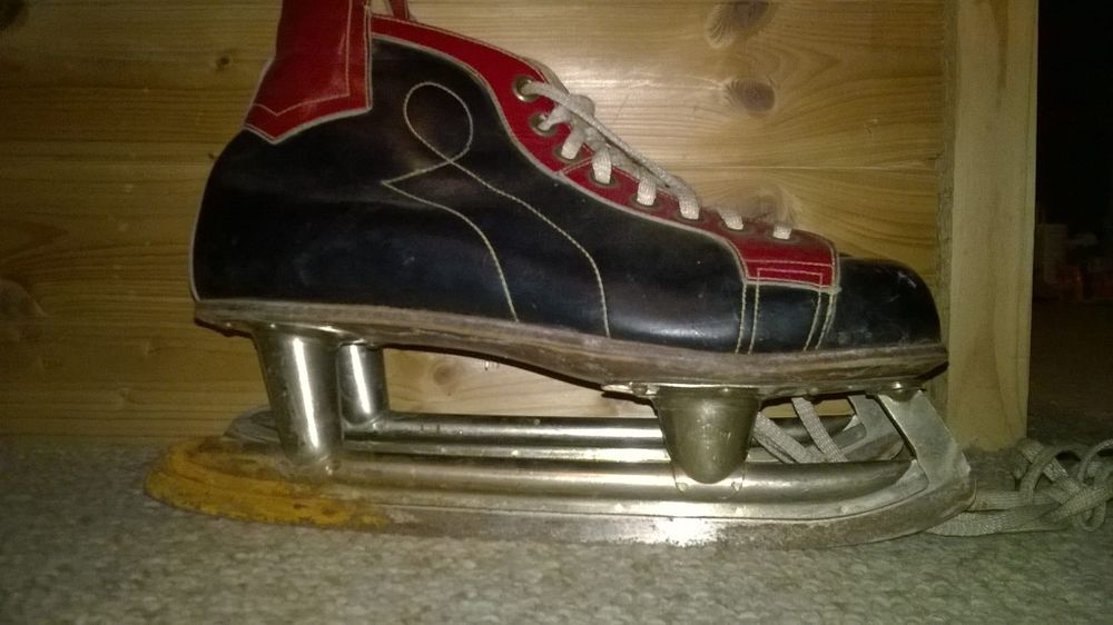 Patine gheata hockey