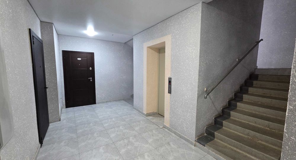 Продам 2х комн кв мкр. Аэропорт