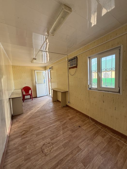 Утепленный вагончик 6*2,4*2,5м