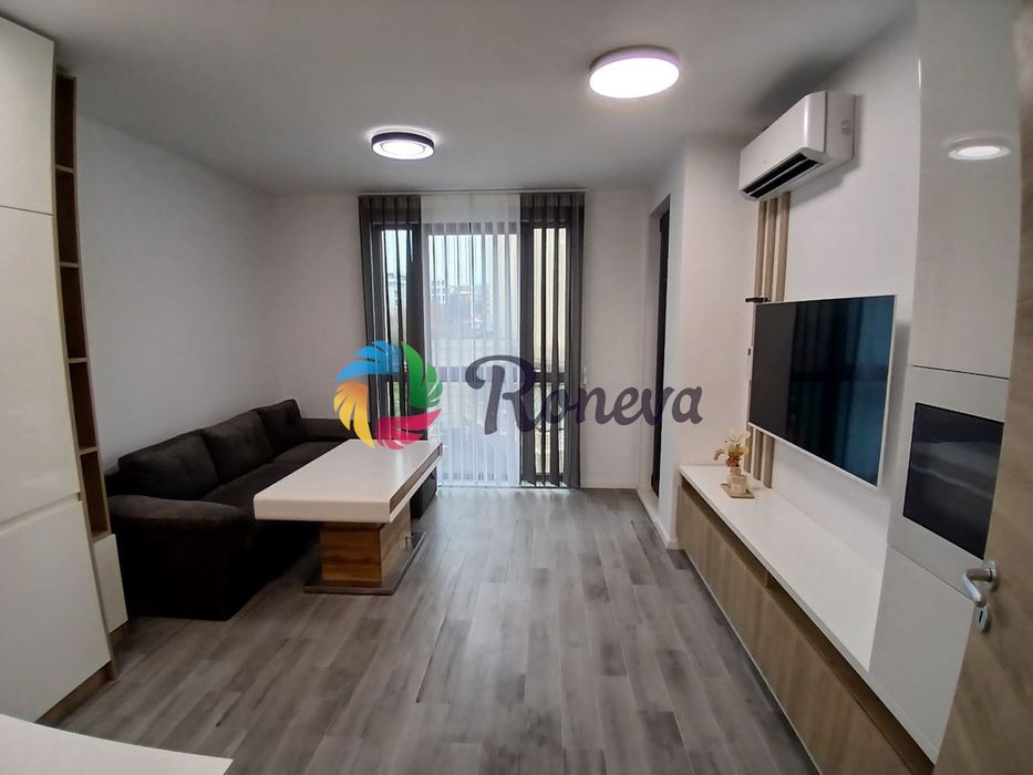 Дава се под наем Тристаен апартамент в к.к. Св.Св. Константин и Елена - 90 кв.м за 1296.42 € - Снимка #1