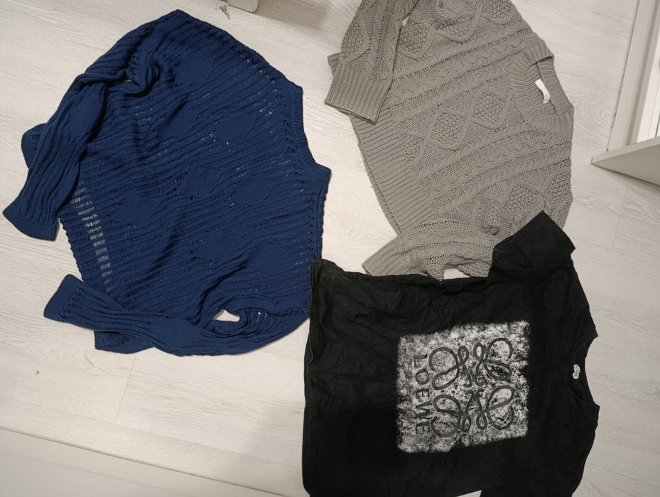 Женские вещи три штуки