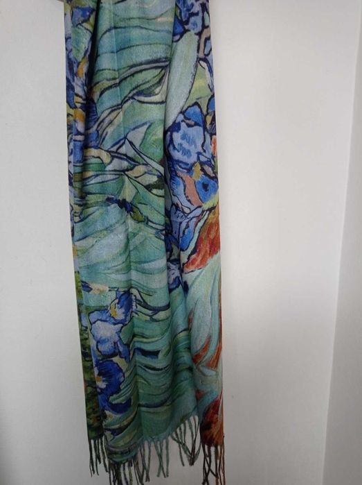 Двулицеви шалове - различни видове