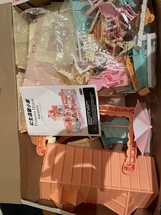 Кукольный домик