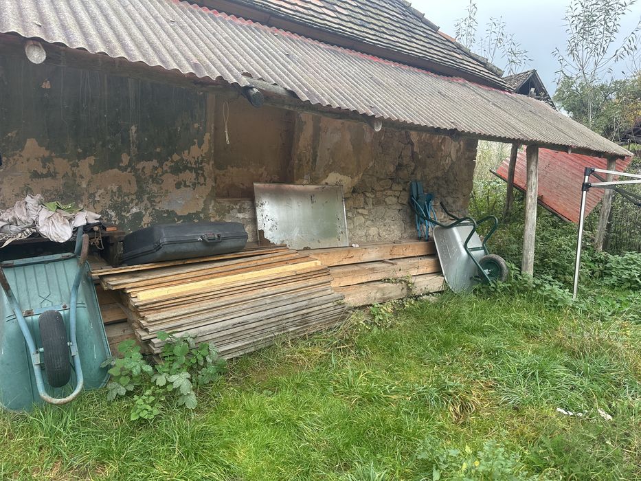 Grinzi mari de lemn pentru construcție