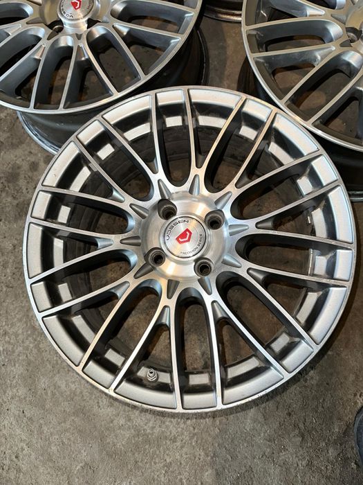 R16 PCD 4*100 Комплект легкосплавных дисков