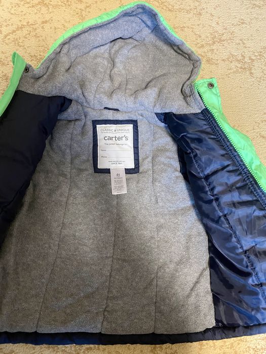 Фирменная куртка Carters
