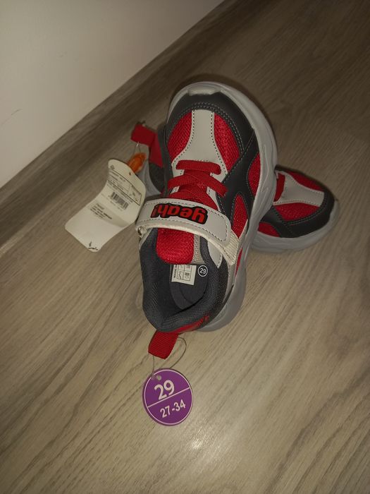 Vand adidasi marimea 29