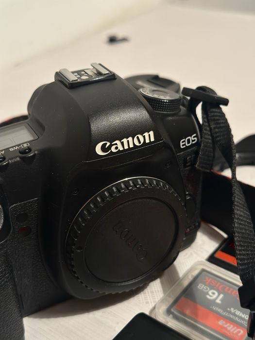 Canon 5D Mark II полный комплект