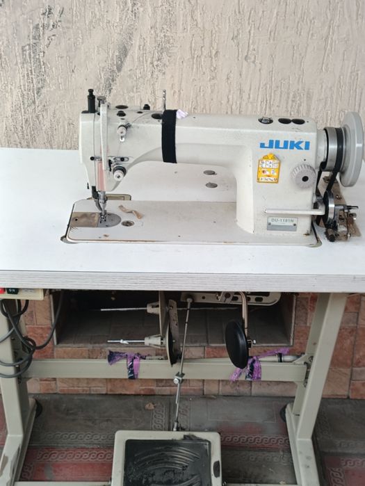 Швейная машинка juki