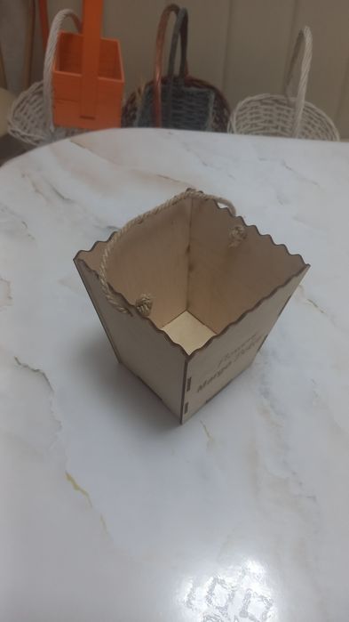 Корзинка для цветов