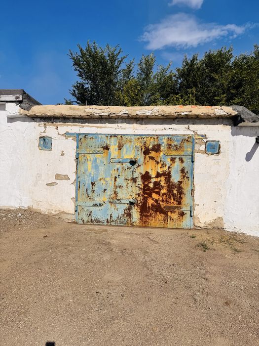Продам гараж на 15 микр