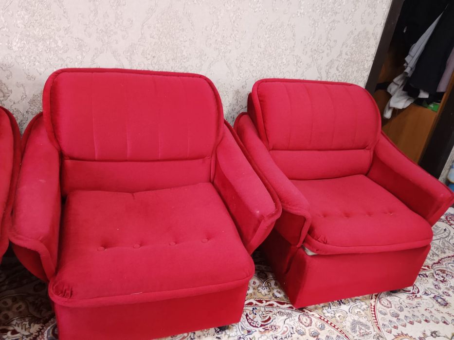Продам мягкий уголок