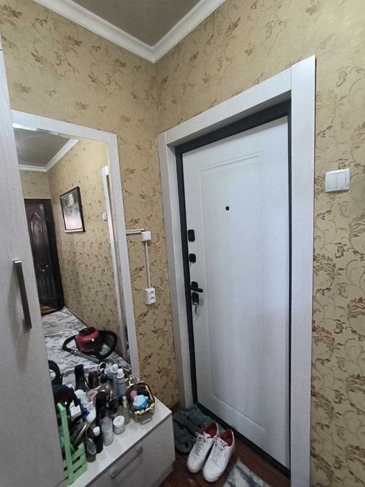 Продается 1в2 квартира 43 м2 на 1 этаже Чиланзар 20 квартал