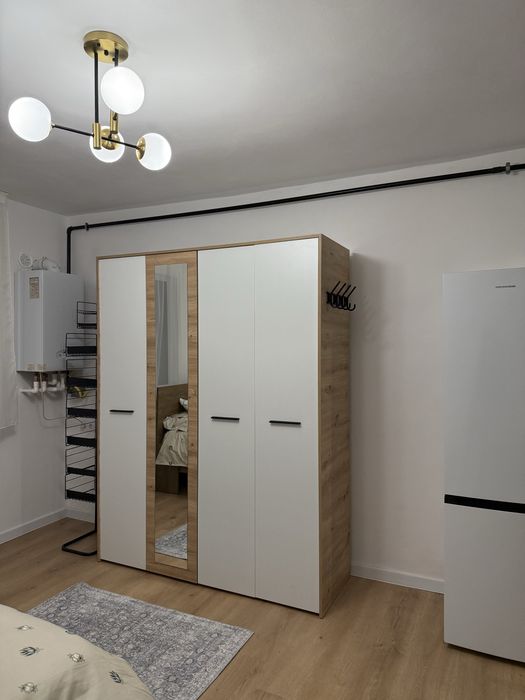 Garsoniera de inchiriat, recent renovata