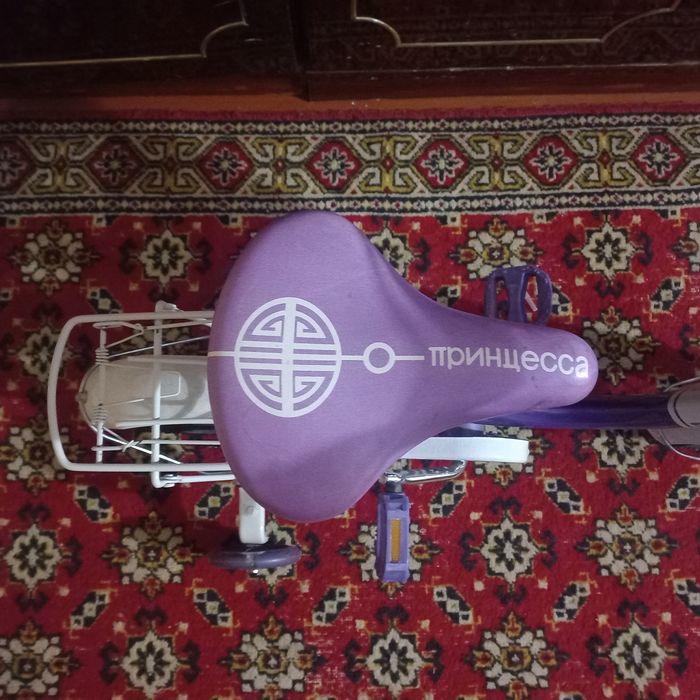 Продаётся новый велосипед.