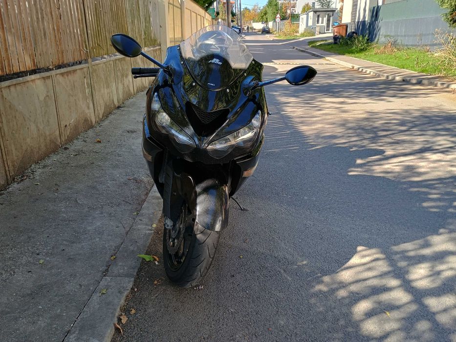 kawasaki zzr1400 ' Auto, moto si ambarcatiuni ' OLX.ro