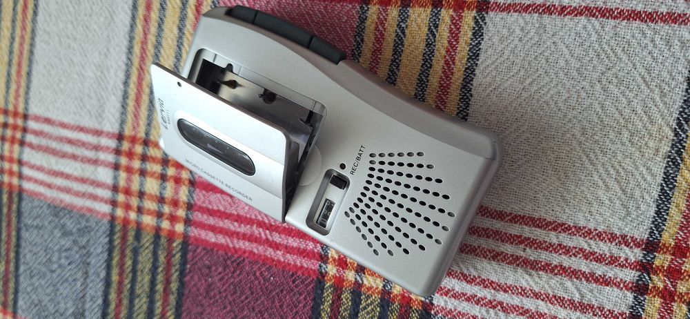 Аналогов диктофон Lervia KH4111