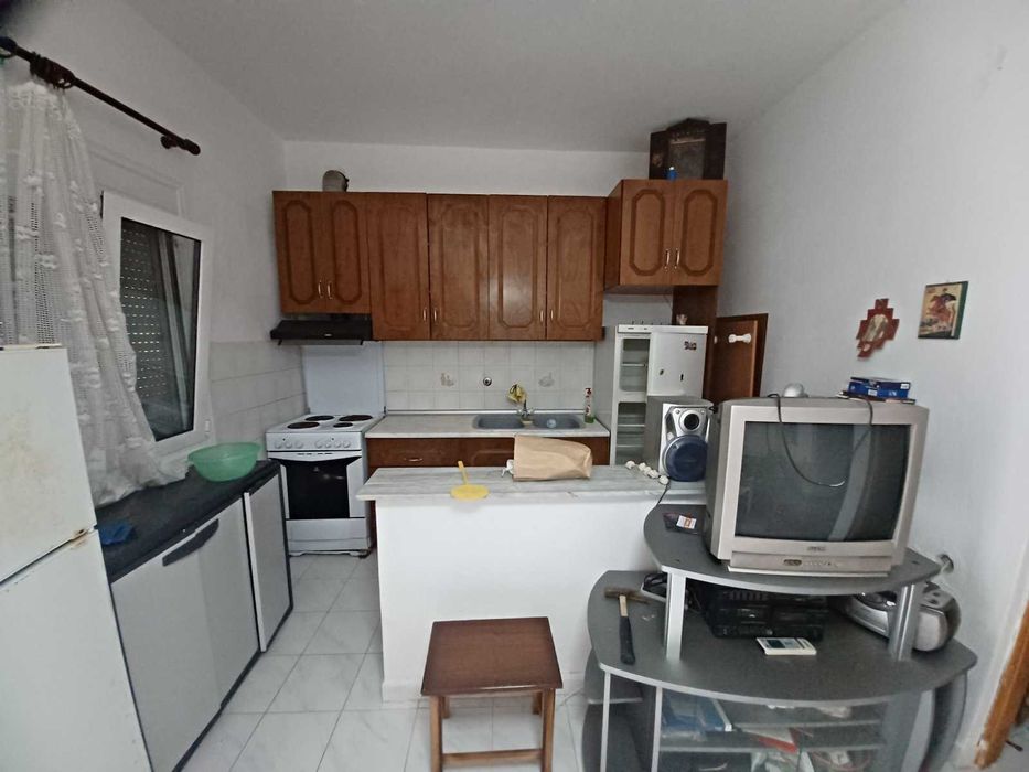 Продава къща 52 м2 с двор 100 м2 - Брацаки, Кердилия, Гърция