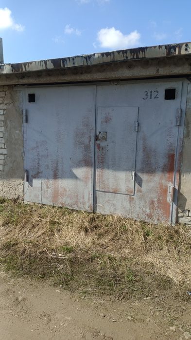 продам гаражи в кооперативе луч