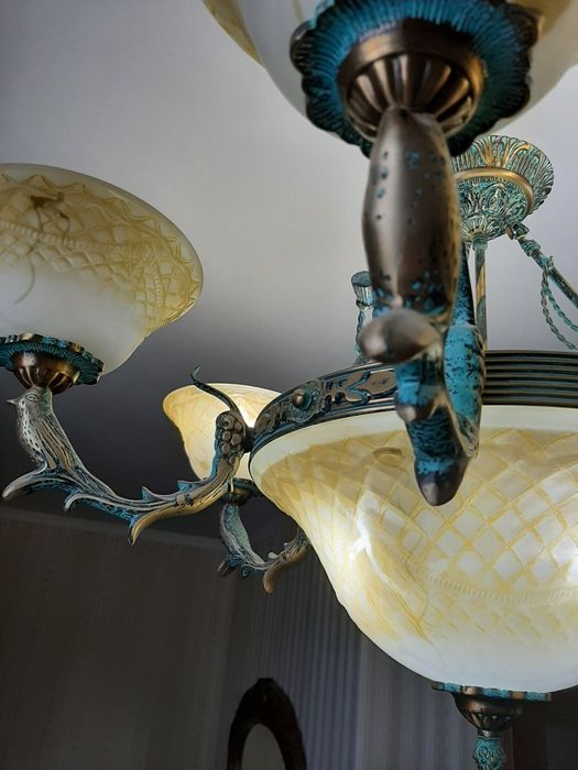 Люстра производство Балтийский стиль