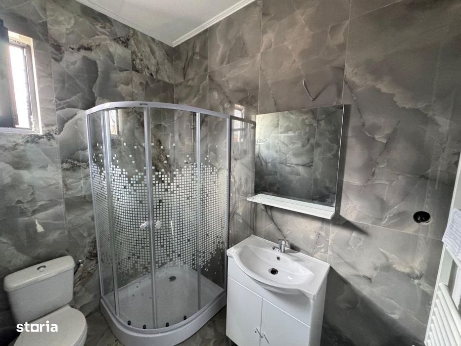 Casa de vanzare , zona Navodari