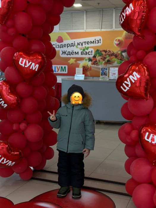 Куртка зимняя на 5-6 лет