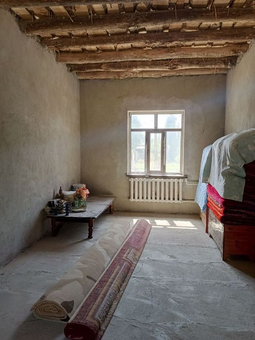 Уй жой сотилади 6хонали 7соток участка