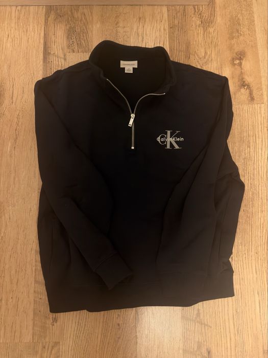 Calvin Klein quater zip