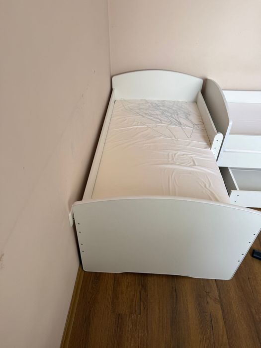 Pat de copii 160x80, 2 bucati, lada de depozitare + saltea incluse