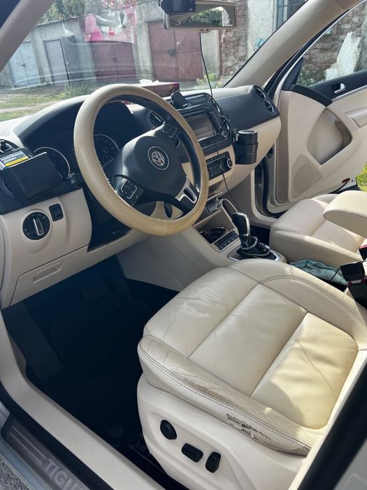 Vând VW Tiguan 2013
