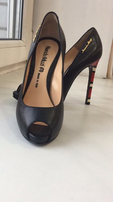 Продам туфли Италия