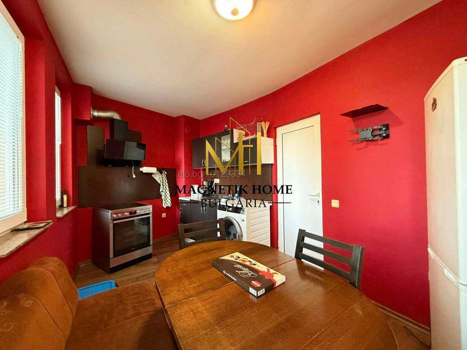 Чудесен тристаен апартамент до детска градина ”Райна Княгиня”