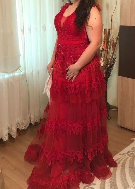 Дамска рокля с камъни