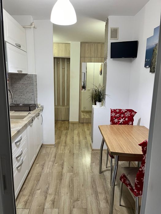 Inchiriere Apartament 2 camere, Trivale (generala 13)