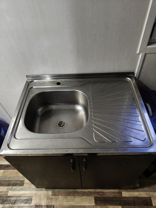 Мойка для кухни.