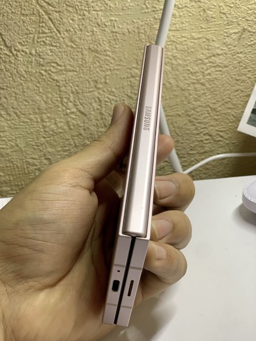 Samsung galaxy z fold 6