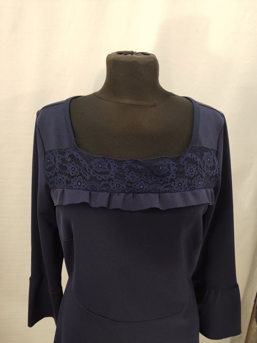 2RO4228 тъмно синя рокля