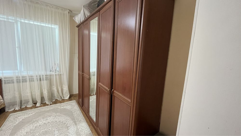 Спальный гарнитур сатылады