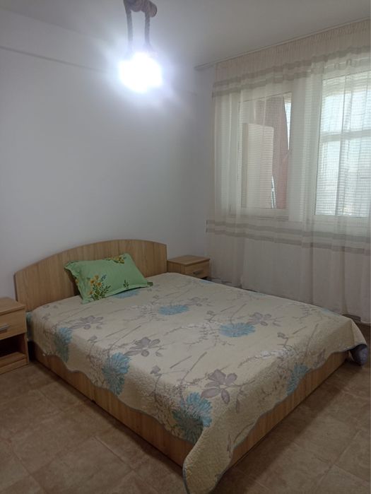 Inchiriez apt la gara